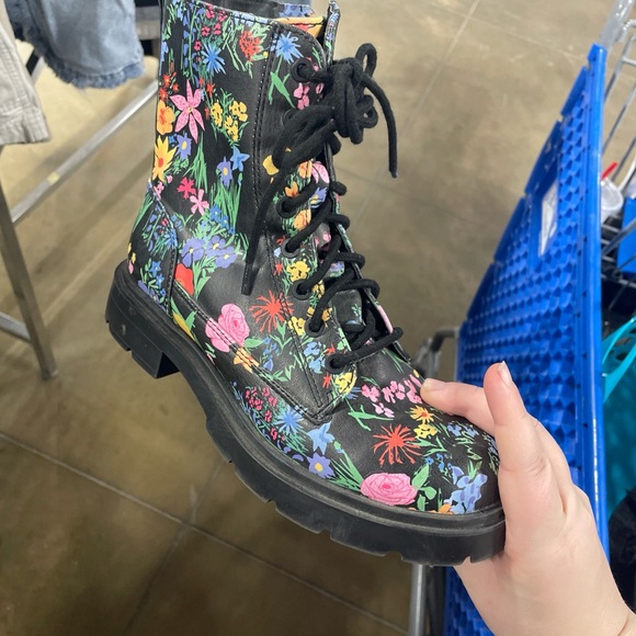 No Boundaries Shoes - No Boundaries Floral Combat Boots - Black Multi